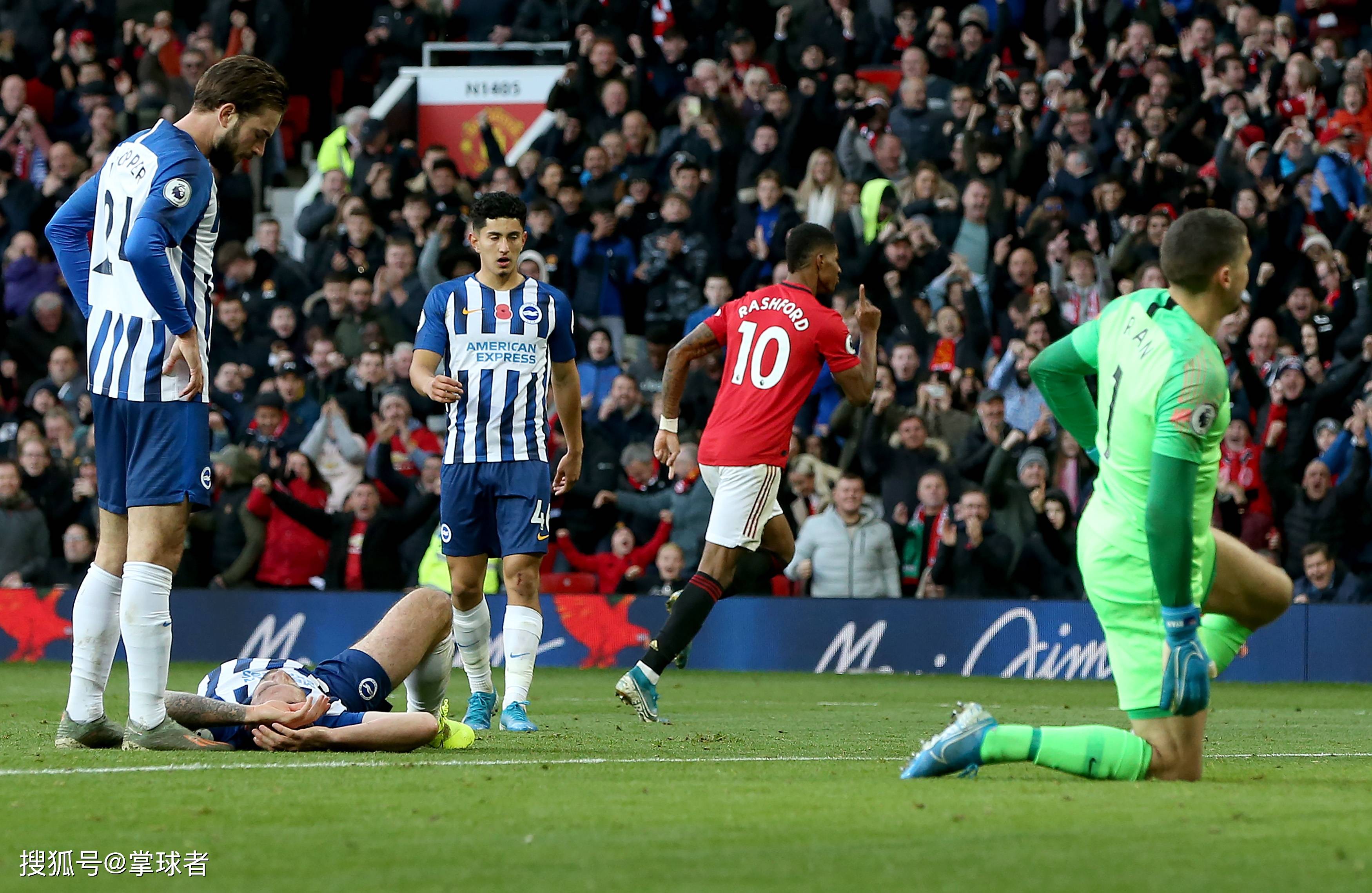 足球里没有 足球里没有